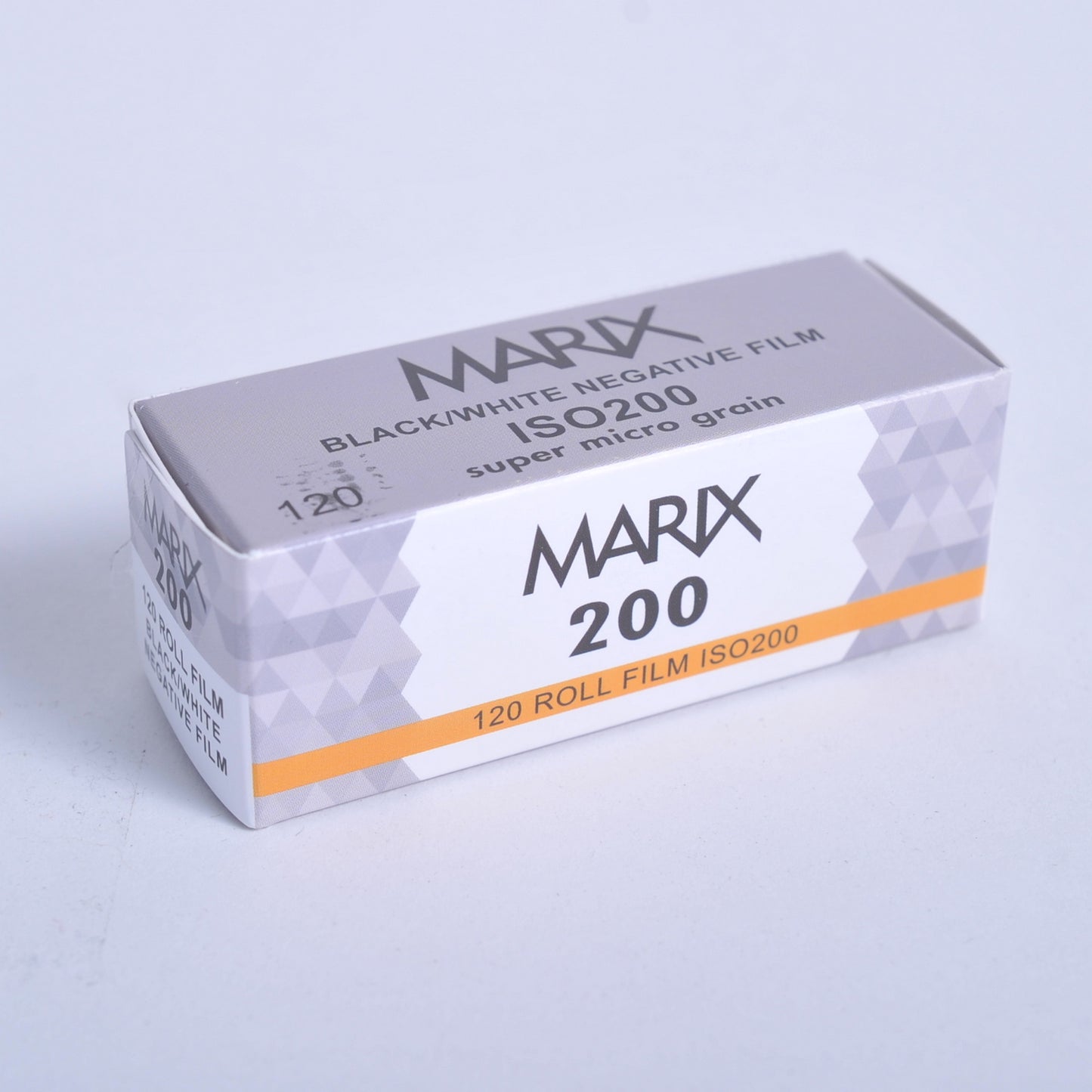 マリックス 白黒ネガフィルム　 ISO200 【120 ブローニー】【20点までメール便配送】MARIX BLACK＆WHITE FILM