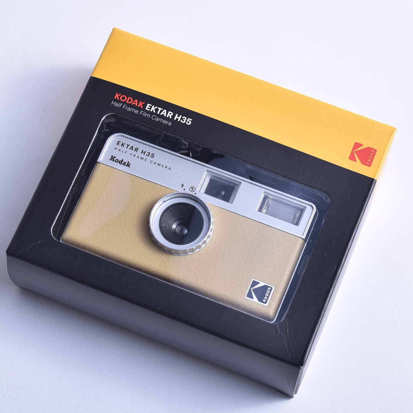 コダック(Kodak) 【国内正規品】フィルムカメラ EKTAR H35 ＜サンド＞とマリックスカラー2本セット